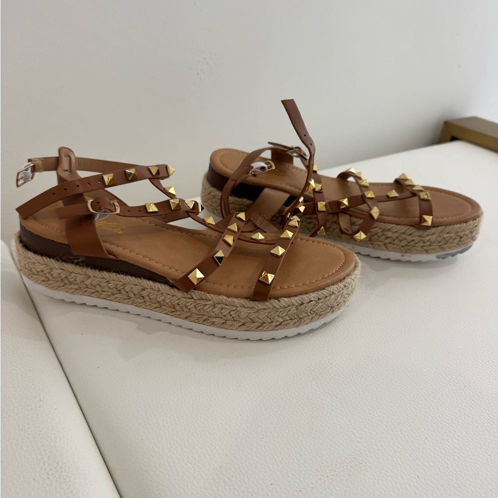 Mata Shoes Brown Sandals with Platform Espadrille Sole